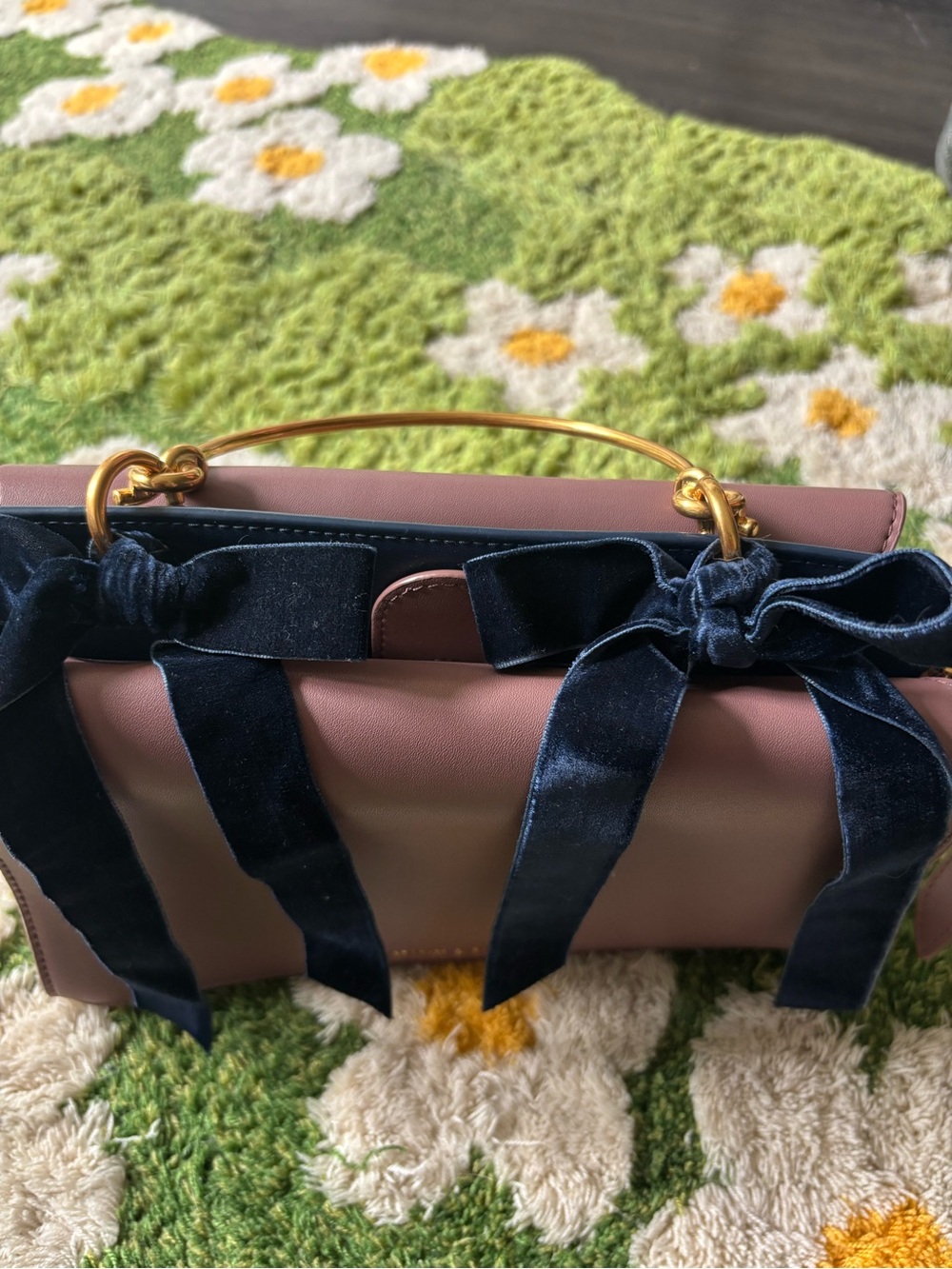Charles and Keith Velvet Bow Detail Top Handle Bag - Mauve CK2-50270088 - Picture 8 of 9